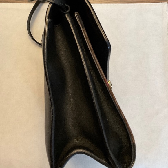 BURBERRY CHECKMARK AND NAVY BLUE LEATHER CROSSBODY PURSE.  Includes dust bag. - Picture 10 of 16